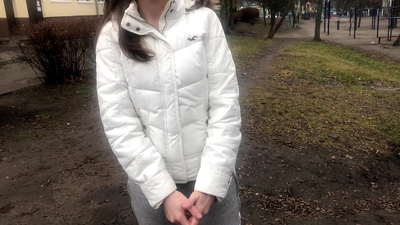 זר בשביל הכסף נשאב ונדפק. חובבן רוסי. עם דיבורים.